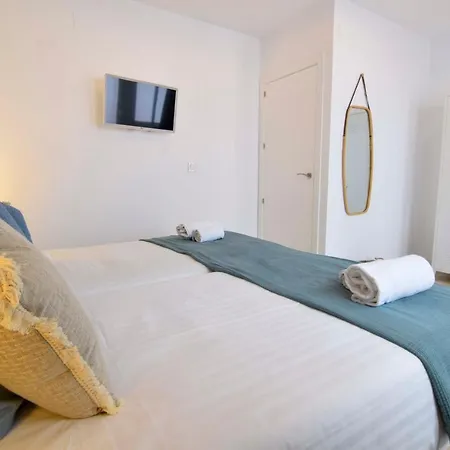 Letmalaga Square Merced