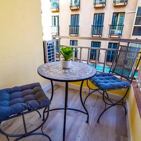 Apartament Letmalaga Square Merced Malaga
